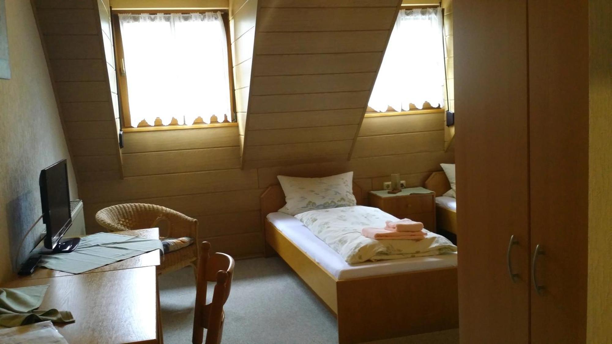 Landgasthof Zum Hirschen Hafenlohr 部屋 写真